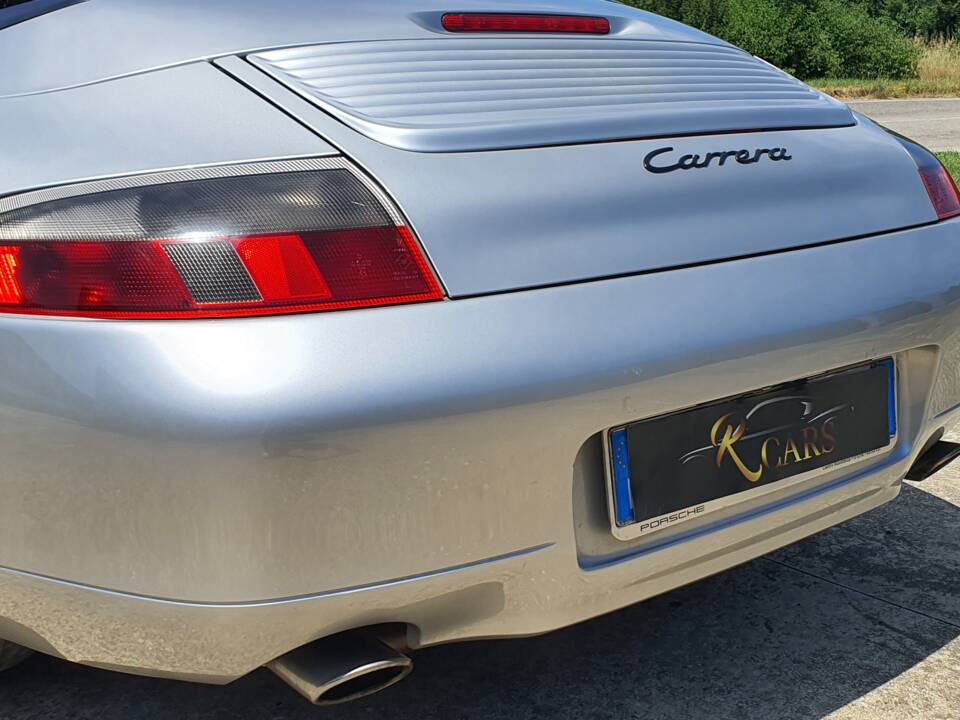 Image 16/31 de Porsche 911 Carrera (2000)