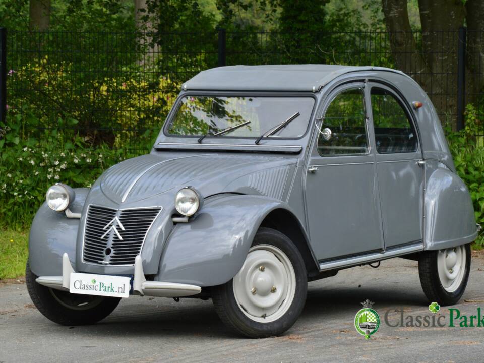 Afbeelding 1/50 van Citroën 2 CV  AZL (1958)