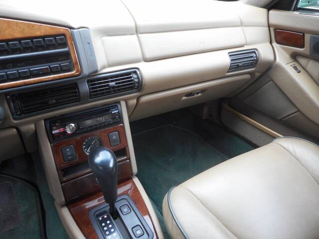 Image 13/26 of Rover 825i Sterling (1998)