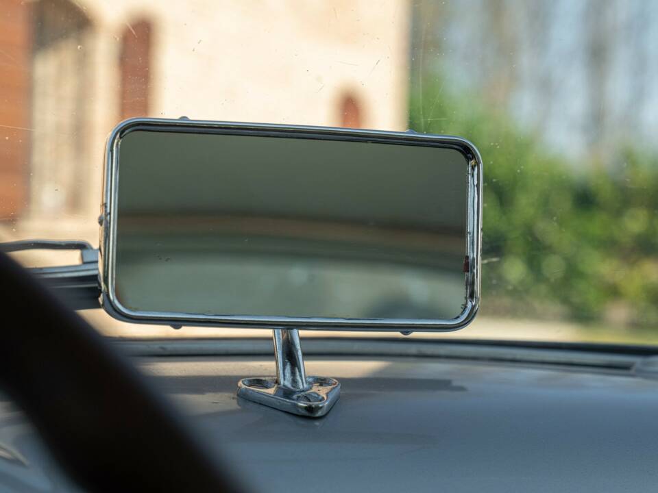 Image 49/50 of Alfa Romeo 1900 C Super Sprint Touring (1955)