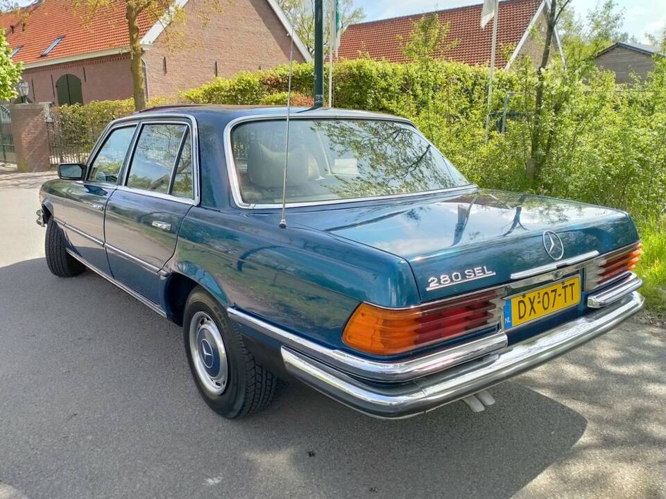 Image 6/8 of Mercedes-Benz 280 SEL (1979)