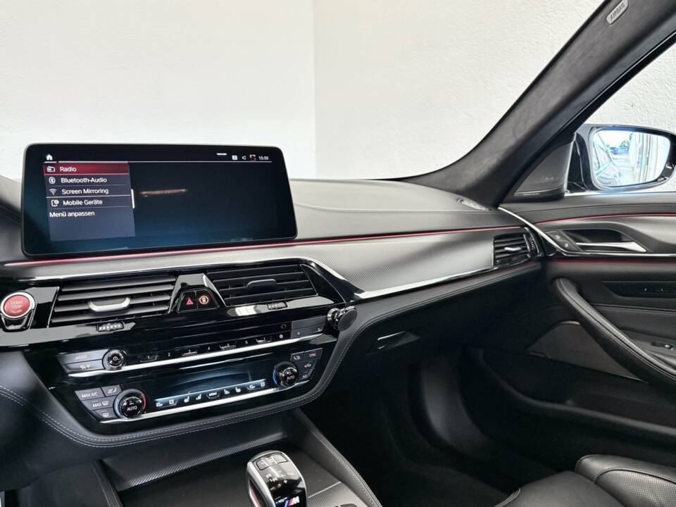 Image 27/31 of BMW M5 xDrive (2021)