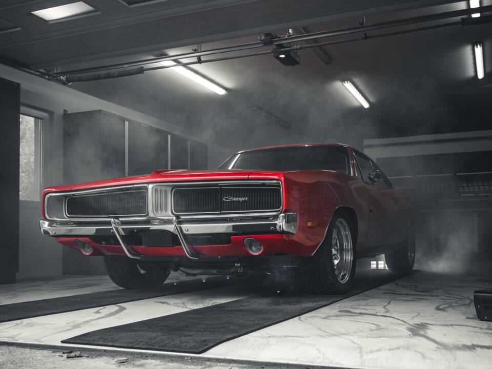 Image 22/24 of Dodge Charger R/T (1969)