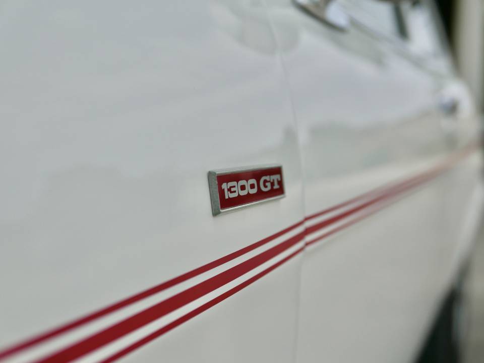 Image 6/46 of Ford Escort 1300 GT (1971)