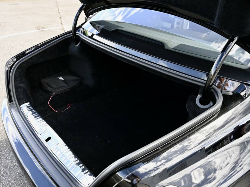 Immagine 37/50 di Rolls-Royce Ghost (2010)