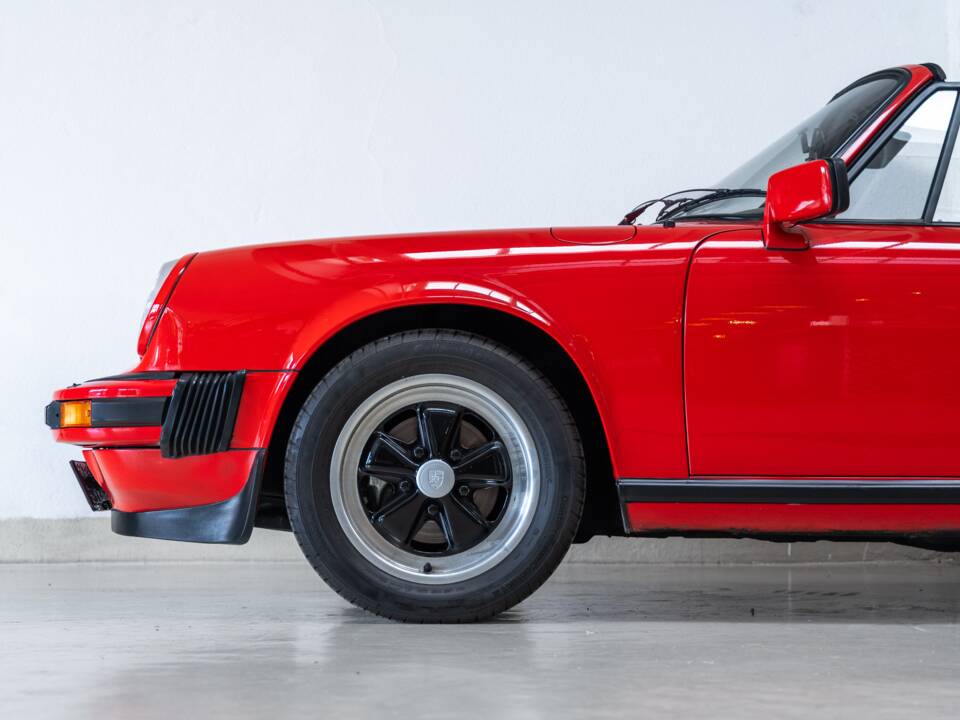 Bild 23/35 von Porsche 911 SC-L 3.1 (1980)