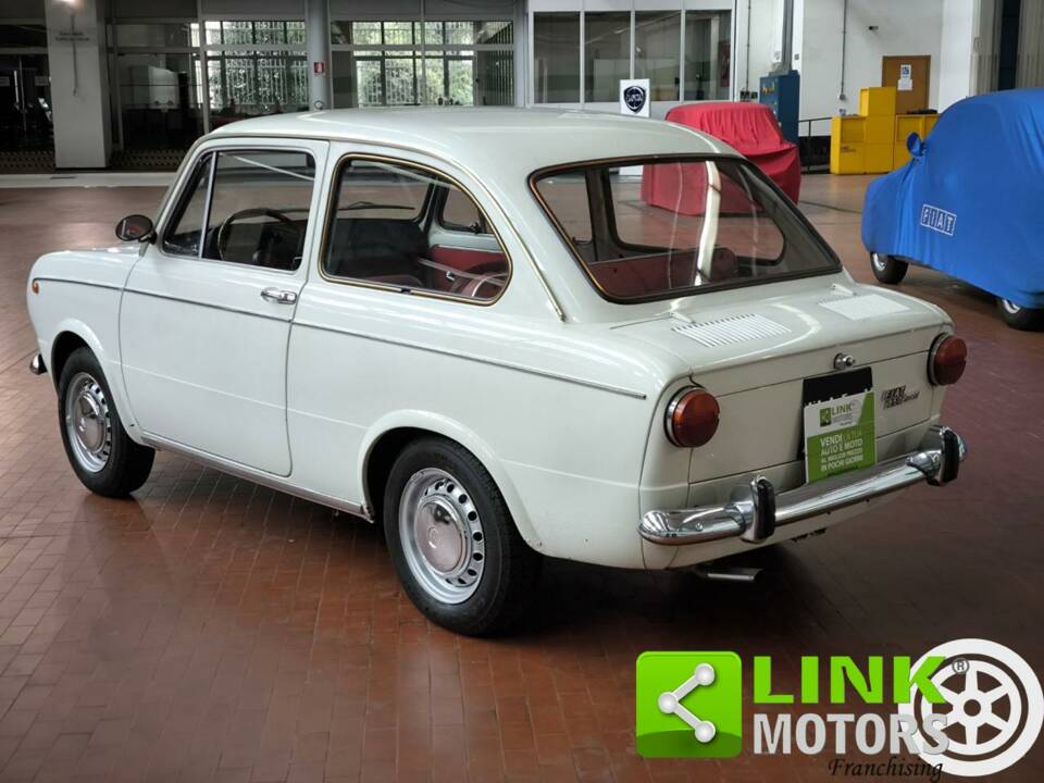 Image 3/10 of FIAT 850 Speciale (1968)