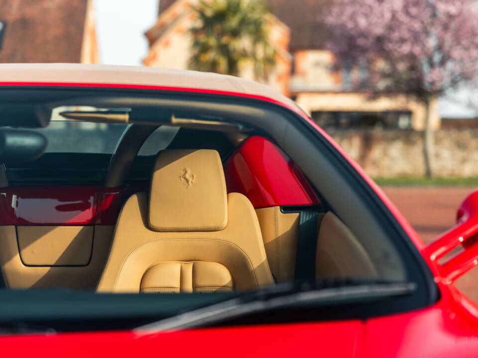 Bild 22/31 von Ferrari F 430 Spider (2006)