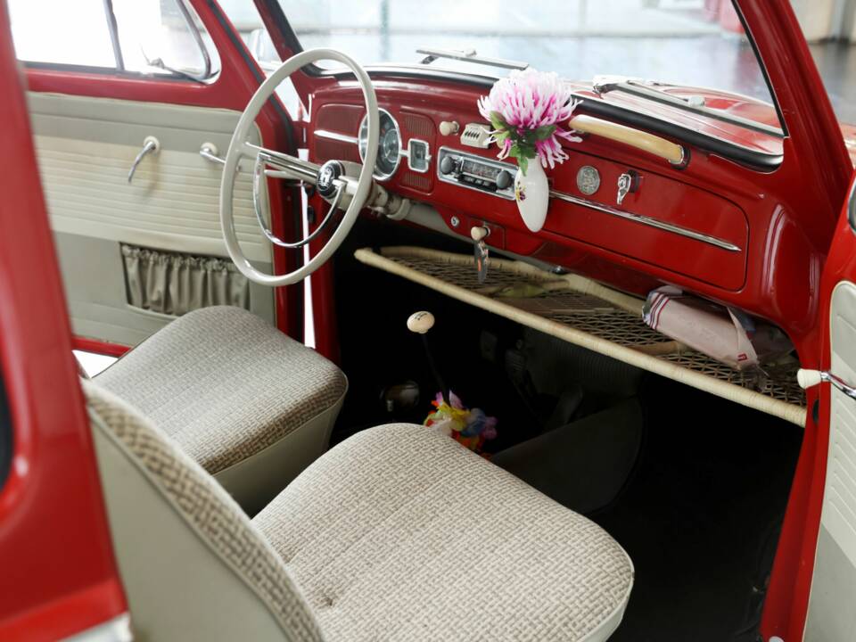 Immagine 35/50 di Volkswagen Beetle 1200 Export &quot;Dickholmer&quot; (1963)