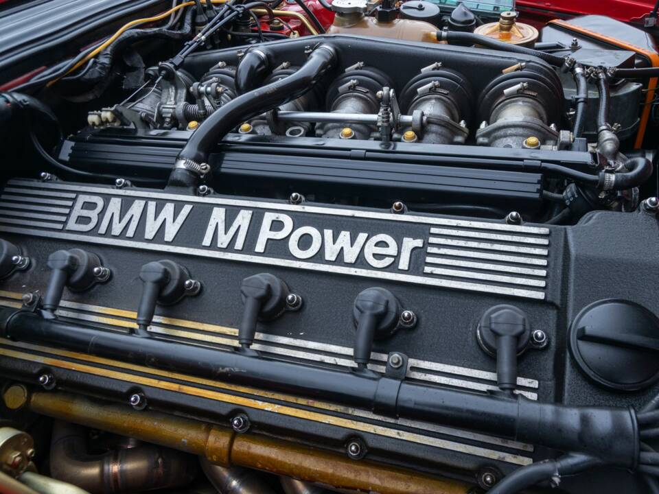 Afbeelding 10/50 van BMW M6 (1988)