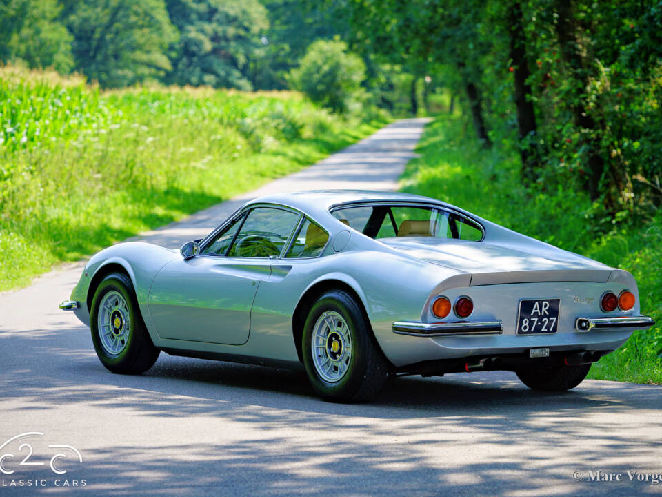 Immagine 58/73 di Ferrari Dino 246 GT (1971)