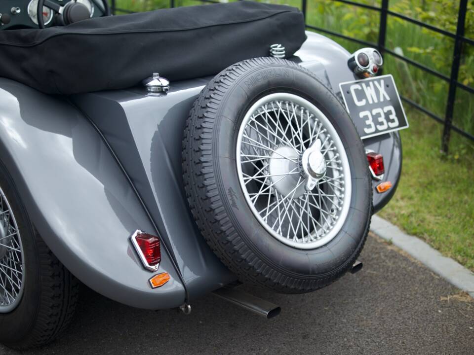 Image 96/98 of Jaguar SS 100  3.5 Litre (1938)