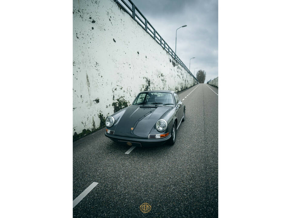 Imagen 5/50 de Porsche 911 2.4 E &quot;Oilflap&quot; (1972)
