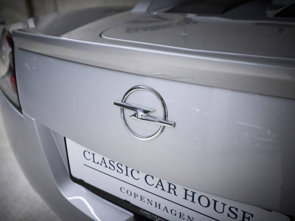 Image 12/81 of Opel Speedster 2.0 Turbo (2003)