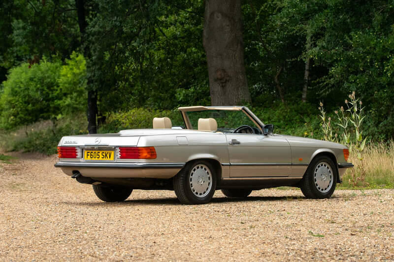 Imagen 4/50 de Mercedes-Benz 300 SL (1989)