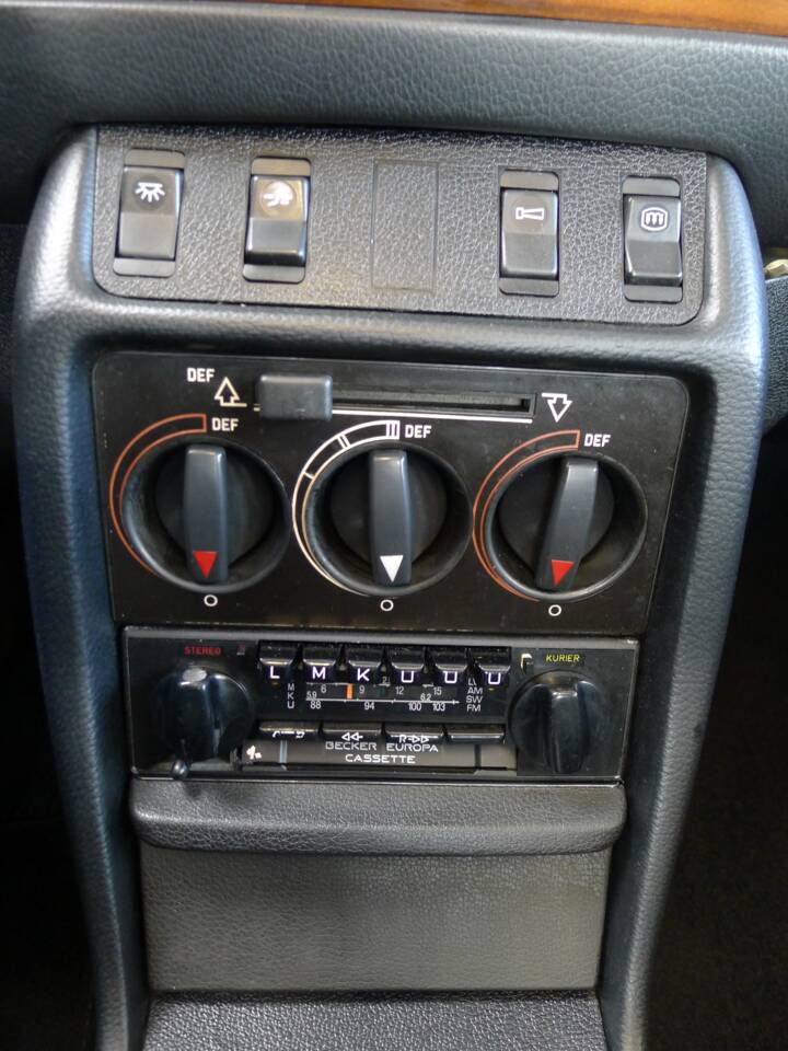 Image 44/44 of Mercedes-Benz 280 (1978)