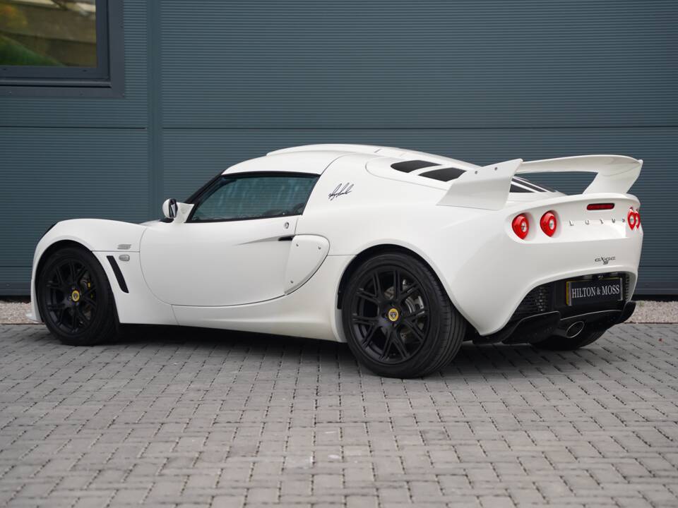 Image 2/50 of Lotus Exige S 240 (2010)