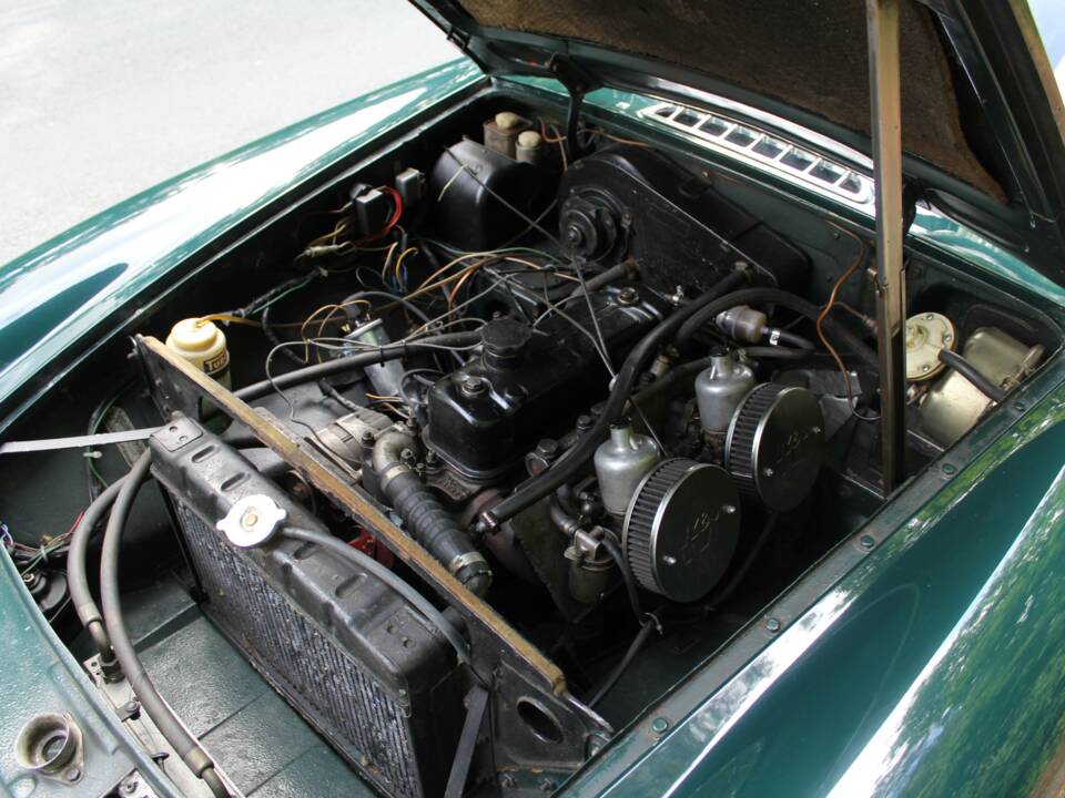 Bild 15/16 von MG MGB (1972)