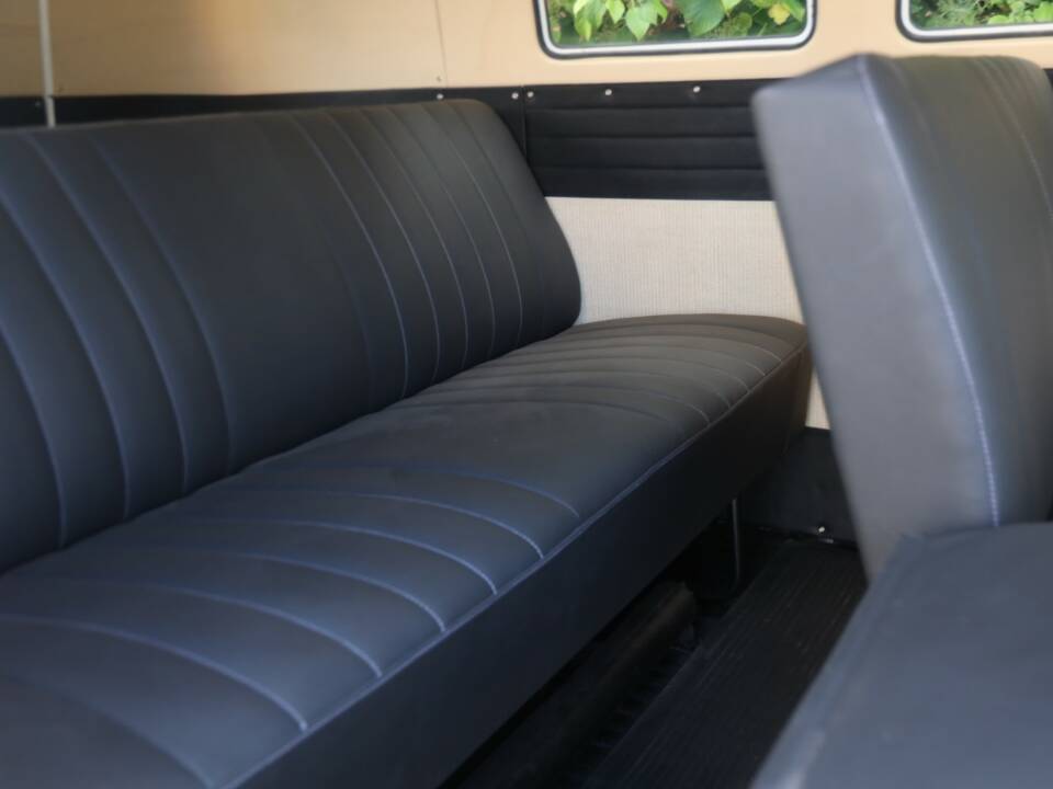 Image 47/50 de Volkswagen T1 Kombi (1958)