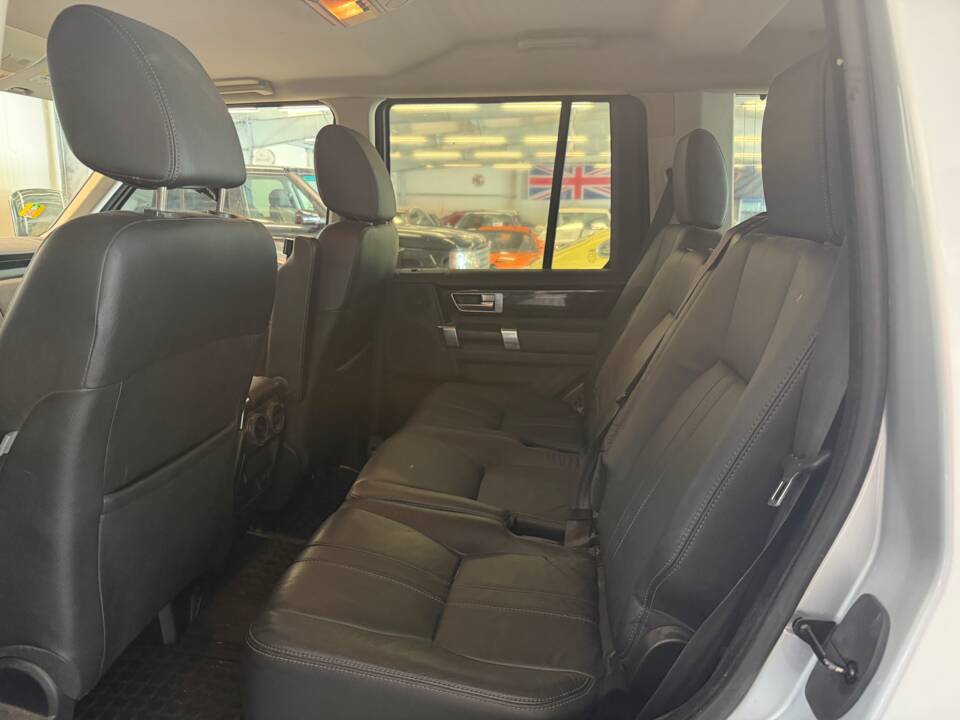 Bild 12/13 von Land Rover Discovery SDV6 (2011)