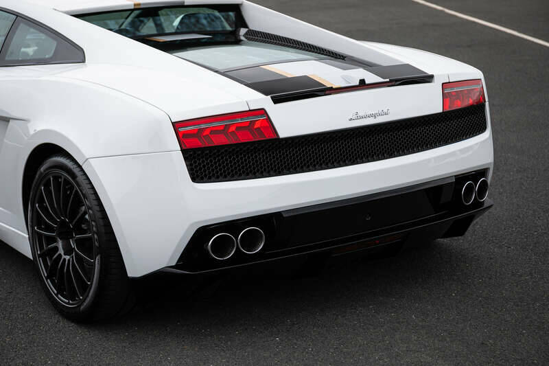 Afbeelding 9/29 van Lamborghini Gallardo LP 550-2 Balboni (2010)