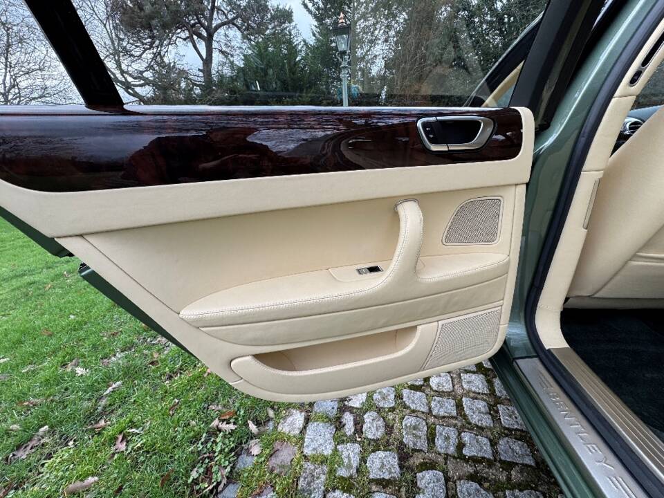 Image 25/28 of Bentley Continental Flying Spur (2007)
