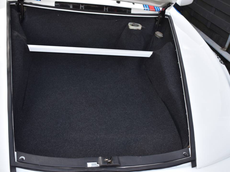 Bild 30/93 von Porsche 911 SC-L 3.1 (1978)