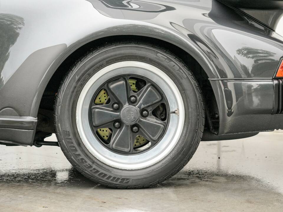 Bild 43/50 von Porsche 911 Turbo 3.3 (1986)