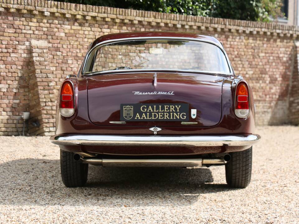 Image 6/50 de Maserati 3500 GT Touring (1961)