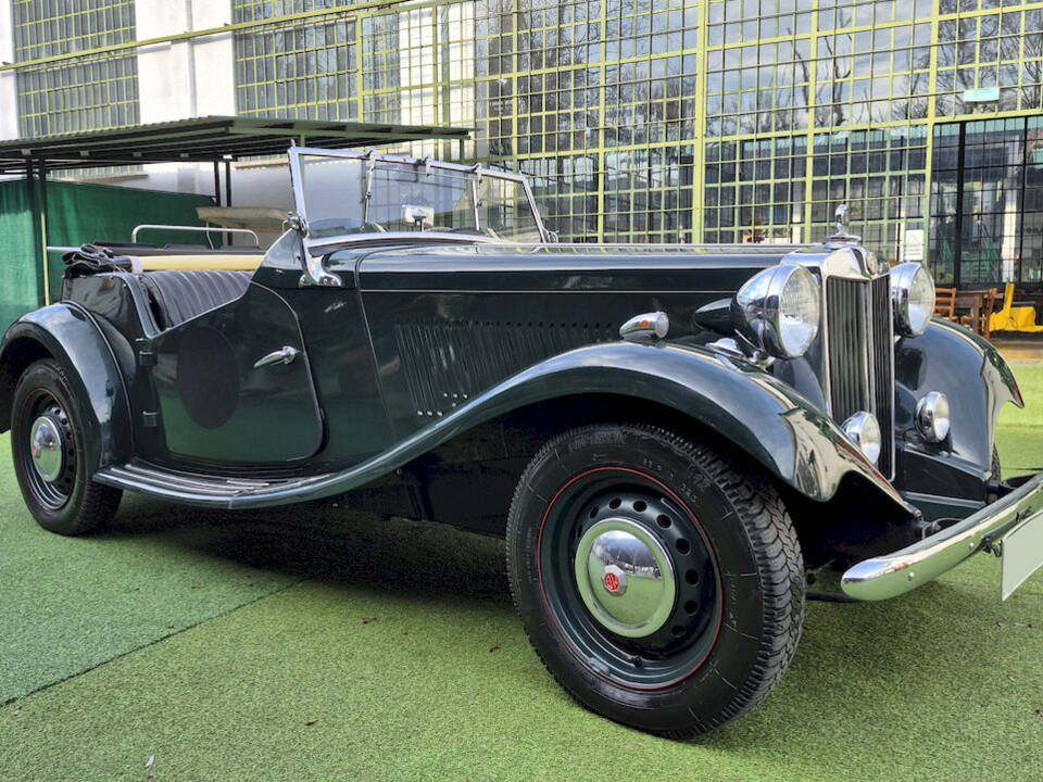 Afbeelding 9/77 van MG TD (1953)