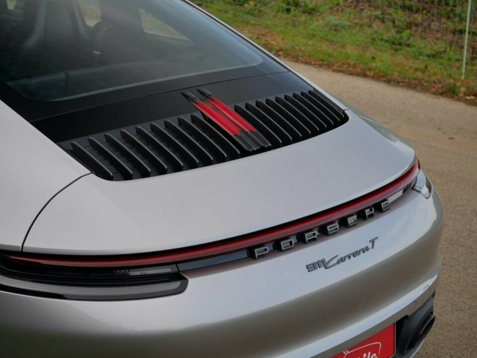 Image 11/39 of Porsche 911 Carrera T (2023)