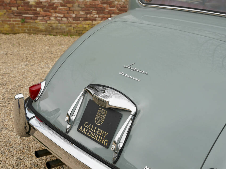 Image 17/50 de Jaguar Mk IX (1959)