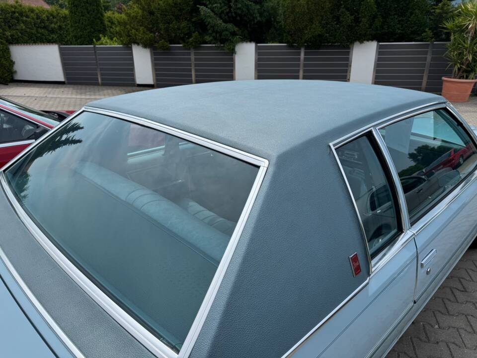 Imagen 12/64 de Oldsmobile Delta 88 Royale (1979)