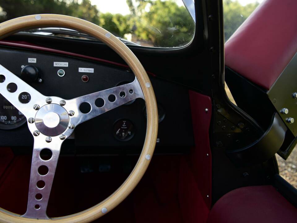 Afbeelding 36/50 van Jaguar XK-SS (1967)