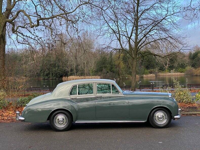 Image 23/50 of Bentley S 2 (1959)