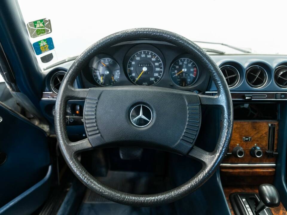 Bild 35/43 von Mercedes-Benz 450 SLC (1972)