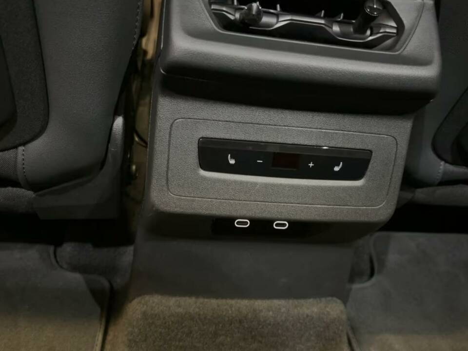 Imagen 10/10 de Audi Q6 e-tron quattro (2024)