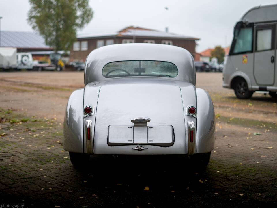 Afbeelding 12/21 van Jaguar XK 120 FHC (1952)