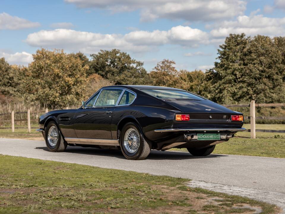 Bild 12/51 von Aston Martin DBS (1971)