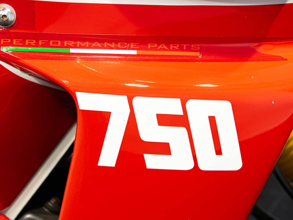 Image 28/35 de Yamaha XTZ 750 Super Ténéré (1989)