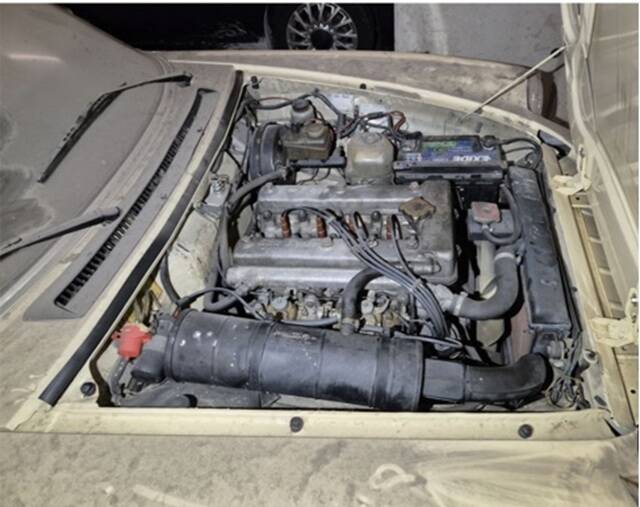 Image 15/16 de Alfa Romeo 2000 Spider Veloce (1981)