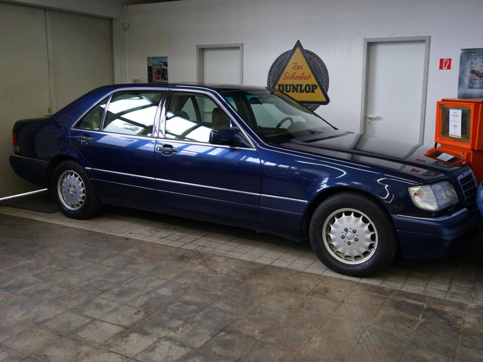 Immagine 35/36 di Mercedes-Benz S 500 L (1994)