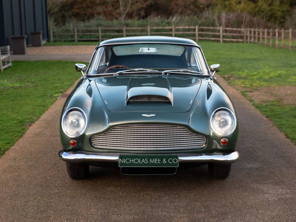 Image 16/42 de Aston Martin DB 4 GT (1959)