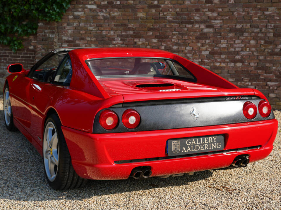 Imagen 28/50 de Ferrari F 355 F1 GTS (1998)