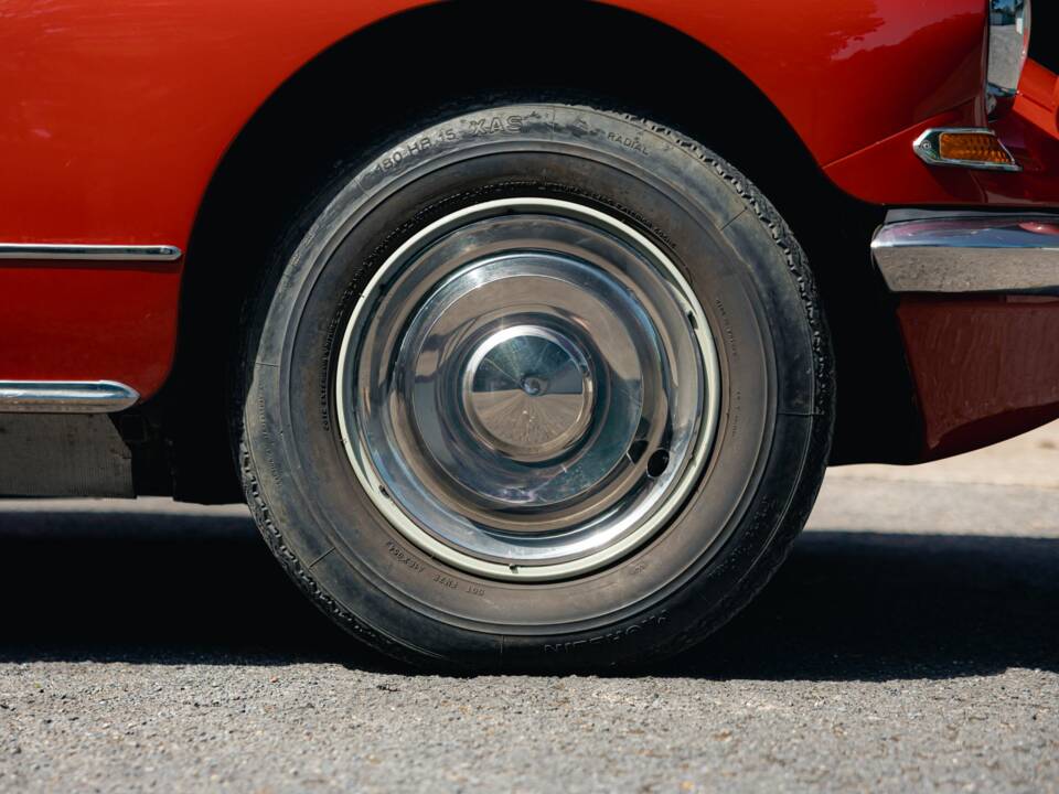 Image 17/56 of Citroën DS 21 Chapron (1967)