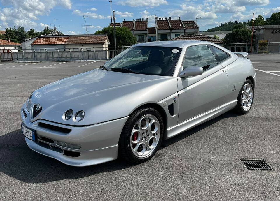 Bild 5/8 von Alfa Romeo GTV 2.0 Twin Spark (2001)