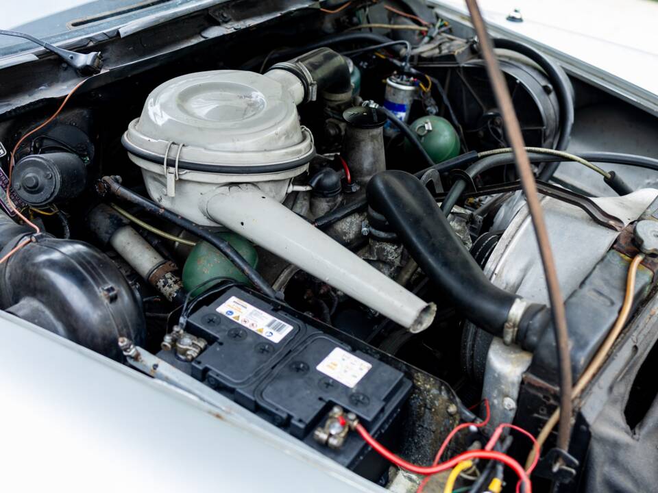 Bild 5/50 von Citroën ID 19 Break (1967)