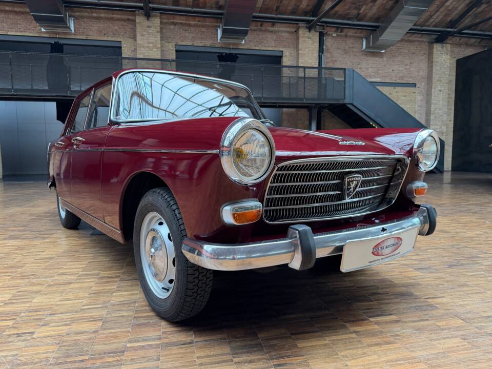 Image 6/36 of Peugeot 404 (1972)