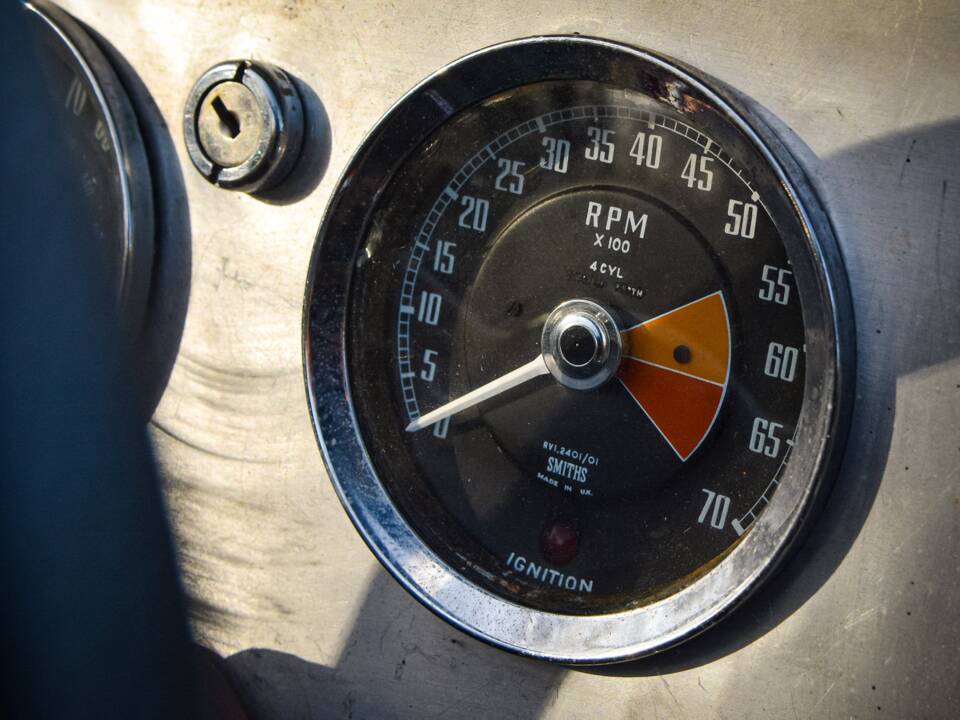 Bild 41/50 von Spartan Roadster (1975)