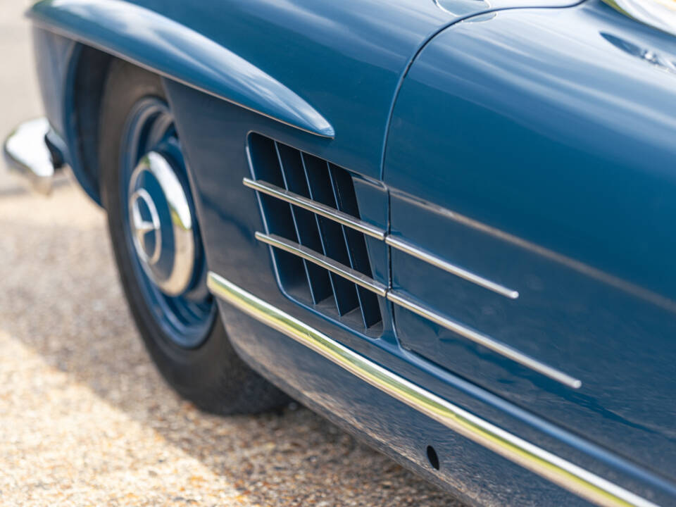 Immagine 42/50 di Mercedes-Benz 300 SL Roadster (1958)